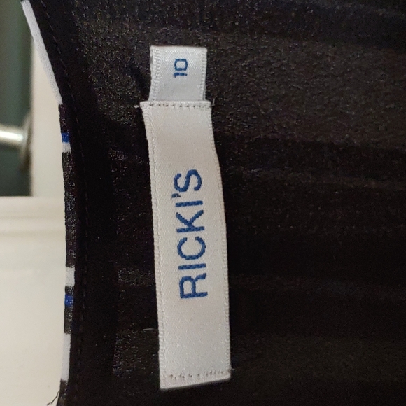 Rickie top 3/$25 - Picture 2 of 4